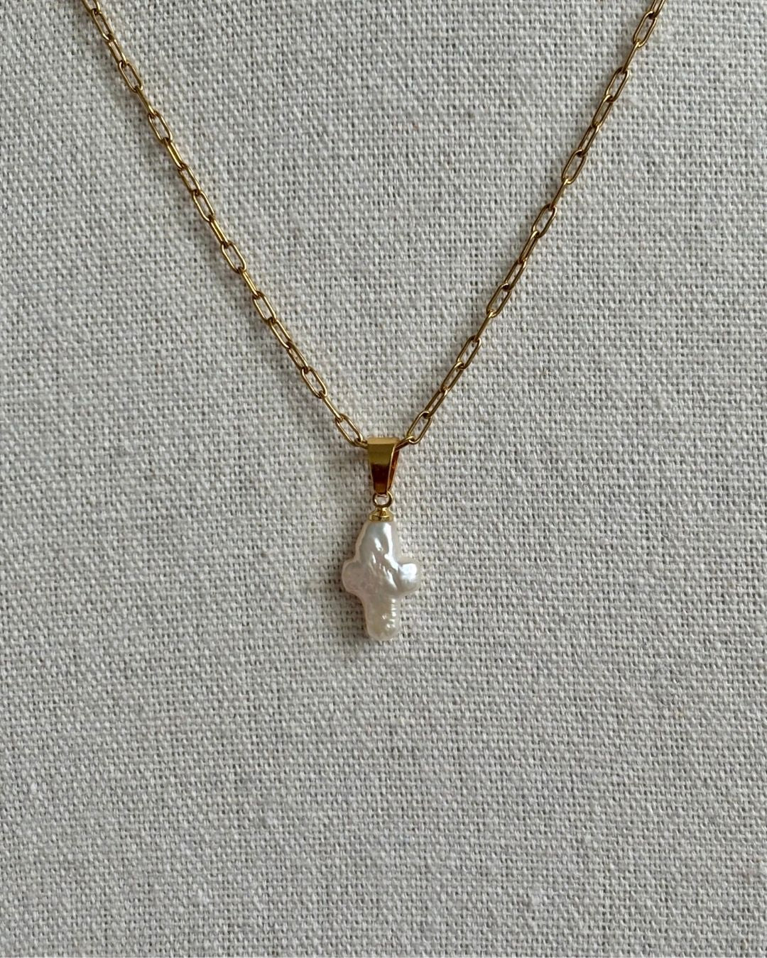 Perla Cruz Necklace