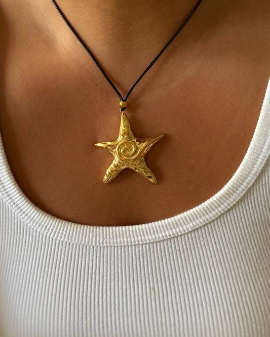 Nerio Necklace