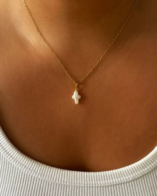 Perla Cruz Necklace