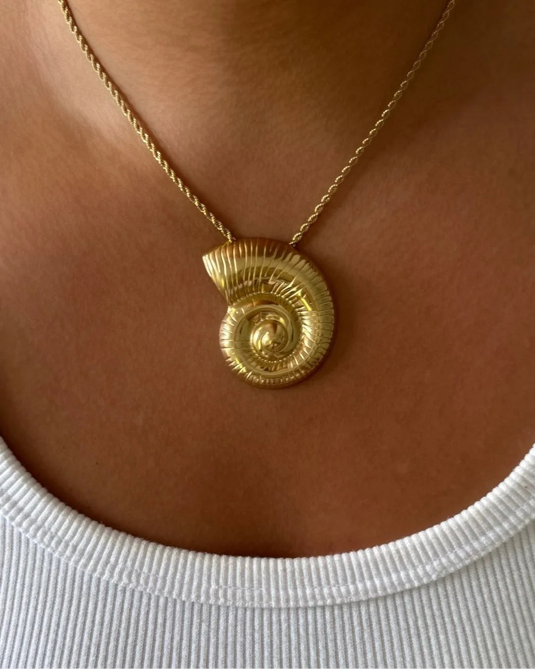 Sirena Necklace