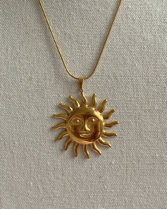 Sonrisa Necklace