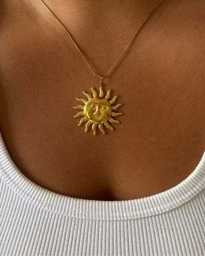 Sonrisa Necklace