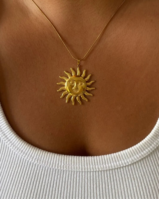 Sonrisa Necklace